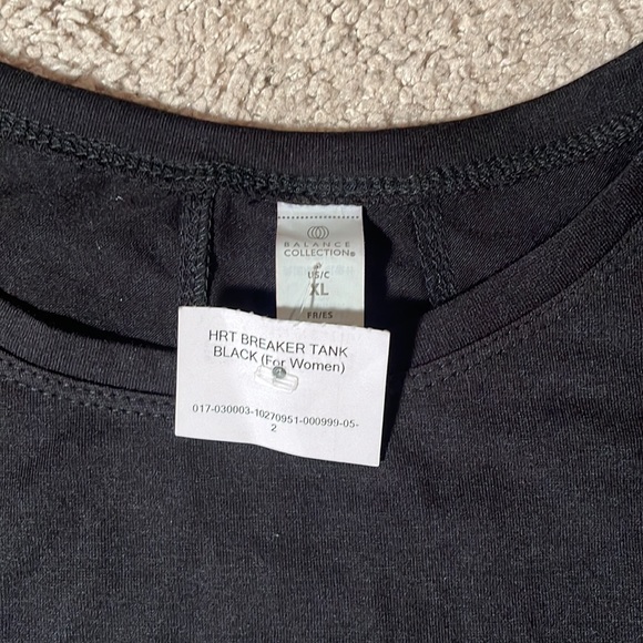 Balance Collection crop top tank black XL - Picture 3 of 4